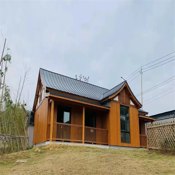 呼市防腐木屋自己保养好处理吗？